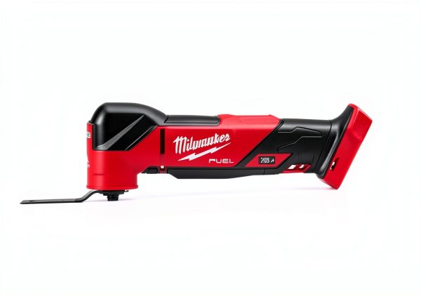 Milwaukee 18V Oscillating Power Tool Kit-1